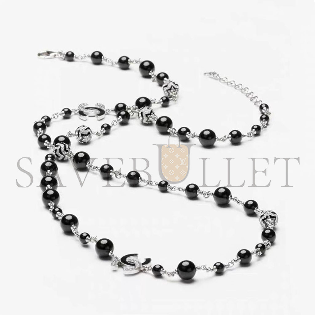 CHANEL BLACK AND WHITE CC LOGO FAUX PEARL LONG NECKLACE J89703